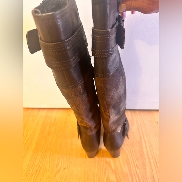 Born Crown Womens Kimber Boots Brown Suede Stacked Heels Buckle Side Zipper 8 M - Picture 7 of 14